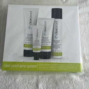 Mary Kay Clear Proof Skincare Set with White and Green Packaging